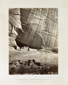 Alte Ruinen im Cañon de Chelle, N.M. (Territorium) von Timothy H. O