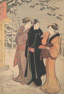 Mann in einem schwarzen Haori-Mantel und zwei Frauen nähern sich einem Tempel von Torii Kiyonaga