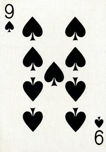 9 der Pik aus einem Kartenspiel von Goodall & Son Ltd., um 1940