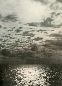 Ein Wolkeneffekt, bevor das Meer zufror, ca. 1908, 1909 von Unbekannt