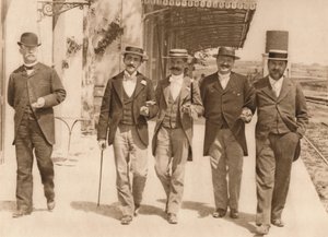 Eine Gruppe von Herren beim Spaziergang, 1937