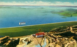Luftaufnahme des Saluda-Damms mit Blick auf den Lake Murray, S.C., 1942 von Unbekannt