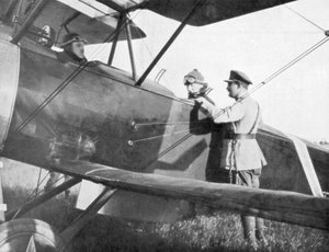 Albert I. von Belgien, Abflug mit dem Flugzeug zur Besichtigung der Linien des Yser, ca. 1917
