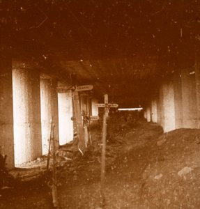 Bajonettgraben, Verdun, Nordfrankreich, ca. 1916-1918 von Unbekannt