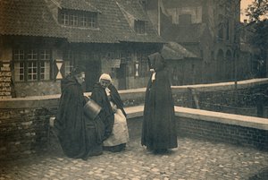 Hinter dem Gruuthuse. Typen von Brügge, um 1910