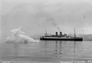 Kreuzfahrtschiff der Blue Star Lines SS Arandora Star, Kongsfjorden, Spitzbergen, Norwegen, 1929 von Unbekannt