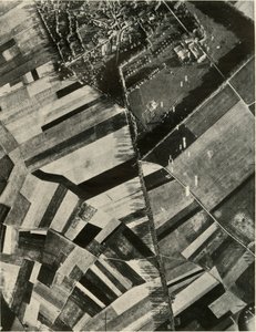 Britische Bomben auf einen feindlichen Konvoi, 1939-1940, 1941 von Unbekannt
