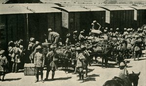 Britische und indische Soldaten in Bombay, Indien, Erster Weltkrieg, 1914, um 1920 von Unbekannt