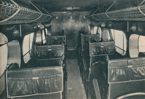 Kabine einer De Havilland DH86B Doppeldecker, ca. 1934-1937 von Unbekannt