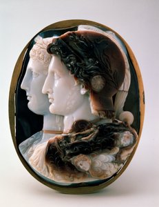 Kamee Der Gonzaga-Kamee mit König Ptolemaios II. von Ägypten und seiner Frau Arsinoe I., 3. Jahrhundert v. Chr. von Unbekannt