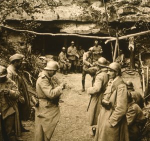 Höhlen, Mennevilliers, Frankreich, um 1914-1918
