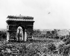 Feier der Befreiung von Paris, 26. August 1944 von Unbekannt