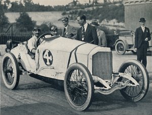 Graf Zborowski, der Jüngere, auf einem Mercedes, 1937 von Unbekannt