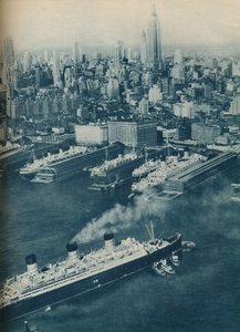 Cunard White Star Liner Berengaria, nähert sich dem Cunard Pier, 1936 von Unbekannt