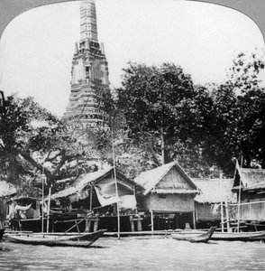 Dhows und Häuser am Chao Phraya Fluss, Bangkok, Thailand, 1900er Jahre von Unbekannt