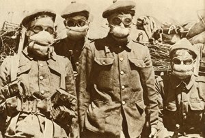 Frühe Gasmasken, Erster Weltkrieg, 1915, 1935