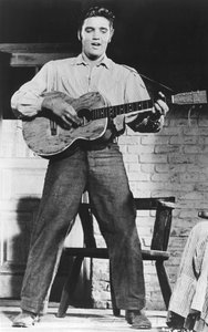 Elvis Presley, amerikanischer Sänger und Schauspieler, 1950er Jahre