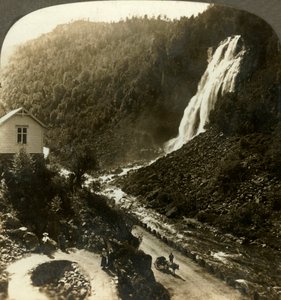 Espelandfos, einer der schönsten Wasserfälle in ganz Skandinavien, Norwegen, ca. 1905 von Unbekannt