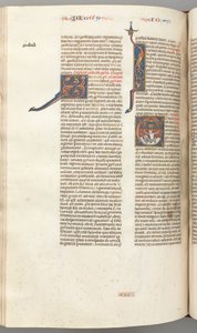Fol. 357v, Jona, historiierte Initiale E, Jona wird vom Wal verschlungen, eine ummauerte Stadt darüber