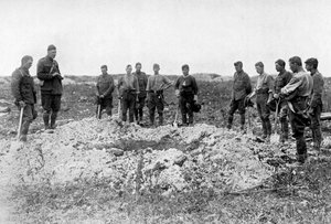 Beerdigung an der Westfront, Erster Weltkrieg, 1916 von Unbekannt