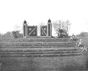 Gates Ajar, Washington Park, Chicago, Illinois, USA von Unbekannt