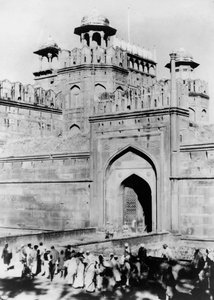 Tor zum Roten Fort, Delhi, Indien, spätes 19. oder frühes 20. Jahrhundert von Unbekannt