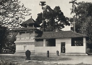 Gedige Vihara, Kandy Beispiel eines buddhistischen Tempels im Stil eines Hinduheiligtums, Dewale von Unbekannt