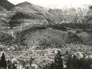 Gesamtansicht von Ouray und den Rockies, USA, 1895 von Unbekannt