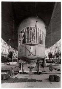 Gondel eines Zeppelin-Luftschiffs, Bodensee, Deutschland, ca. 1909-1933, 1933