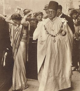 H.H. Der Prinz Aga Khan und die Begum Aga Khan von Unbekannt