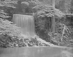 Unabhängigkeitsfälle, am Darby Creek, in der Nähe von Philadelphia, um 1897