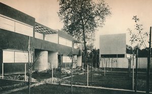 Industrie-Wohnungsbauprojekt in Pessac, in der Nähe von Bordeaux. Architekten, Le Corbusier und Pierre Jeanneret