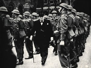 Inspektion der Heimwehr, 1940er Jahre, 1945 von Unbekannt