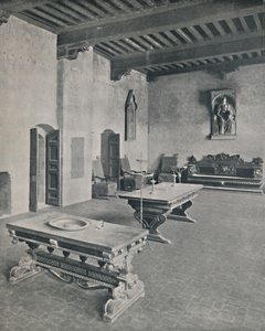 Innenraum Palazzo Davanzati, Florenz. Mit zwei Tischen aus dem 16. Jahrhundert, 1928 von Unbekannt