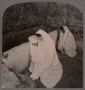 Innenraum des Grabes Christi, um 1900 von Unbekannt