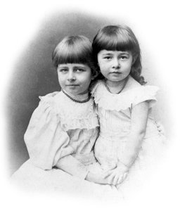 Johanne und Matilda Hertz, Töchter von Heinrich und Elisabeth Hertz, ca. 1889