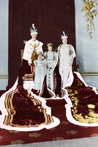 König George VI. und Königin Elizabeth an ihrem Krönungstag, 1937