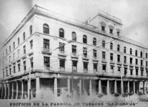 La Corona, Tabakfabrik von Unbekannt