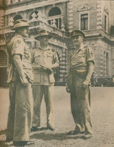 Führer der Burma-Kampagne trafen sich in Rangun nach dem Fall der Stadt am 3. Mai 1945, 1945 von Unbekannt