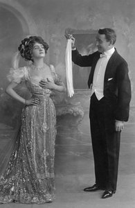 Lily Elsie und Joseph Coyne in Die lustige Witwe, ca. 1907 von Unbekannt