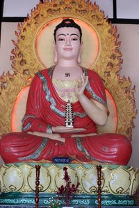 Linh An buddhistische Pagode, Medizin-Buddha (Bhaisajyaguru) Statue, Dalat, Vietnam von Unbekannt