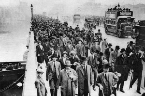 London Bridge Berufsverkehr, London, 1926-1927 von Unbekannt