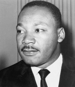 Martin Luther King Jr., amerikanischer schwarzer Bürgerrechtler, um 1968 von Unbekannt