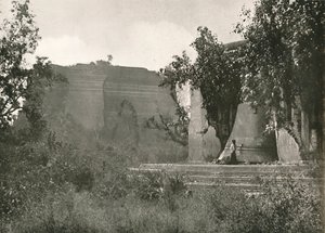 Meingoon-Pagode und Große Glocke, 1900 von Unbekannt