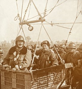 Männer im Beobachtungsballonkorb, ca. 1914-1918 von Unbekannt