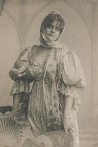 Miss Marie Studholme, 1872-1930, um 1930 von Unbekannt