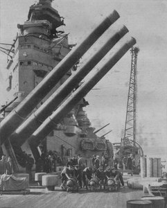 An Bord der H.M.S. Nelson, Mitglieder der südafrikanischen Abteilung der RNVR, 1941 von Unbekannt