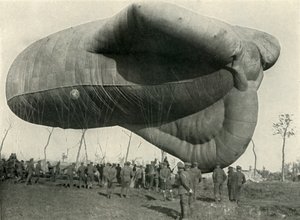 Einer unserer Beobachtungsballons, 1919 von Unbekannt