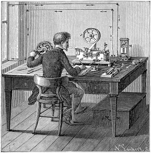 Operator empfängt eine Nachricht in Morsecode auf einem elektrischen Drucktelegrafen, 1887