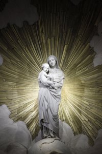 Paris, Frankreich Kirche Saint-Francois-Xavier Statue der Jungfrau und des Kindes, Paris, Frankreich von Unbekannt